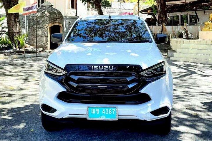 Phuket Airport Transfer to Hotel by Private SUV or Minivan