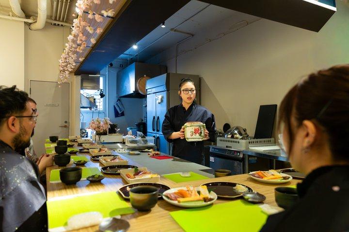 Popular Sushi Making Class in Kyoto【Grand Opening】