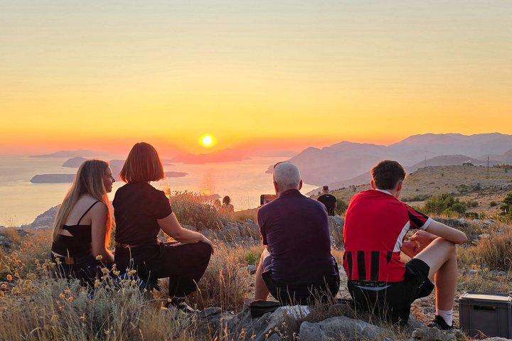 Dubrovnik Sunset Tour with Scenic Views and Local Wine