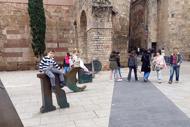 Gothic Quarter Tour for Kids: The Guardians of Barcelona