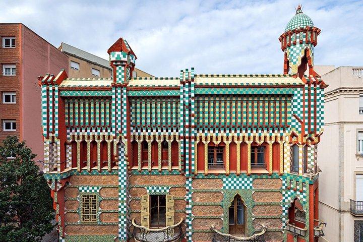 Barcelona Flex Pass: Sagrada, Park Guell, Casa Batllo, Transport