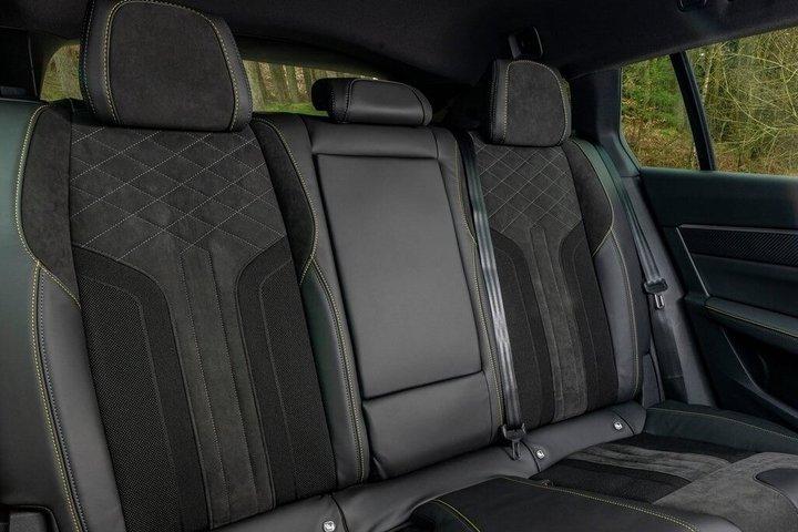 Private Transfer from Dakar to Dakar Airport DSS by Sedan or Van