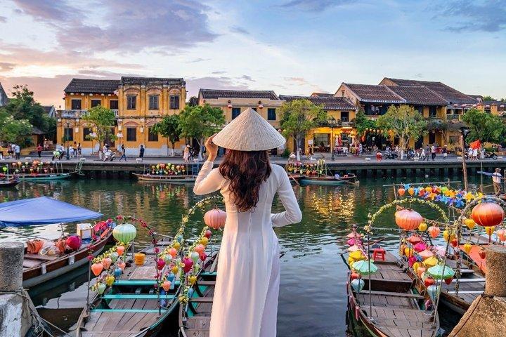 Marble Mountain - Hoi An Ancient Town Guided Tour: From Da Nang