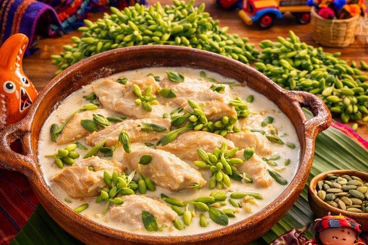 Private MAYAN CUISINE Lesson with Chef in Guatemala City