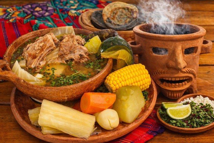 Private MAYAN CUISINE Lesson with Chef in Guatemala City