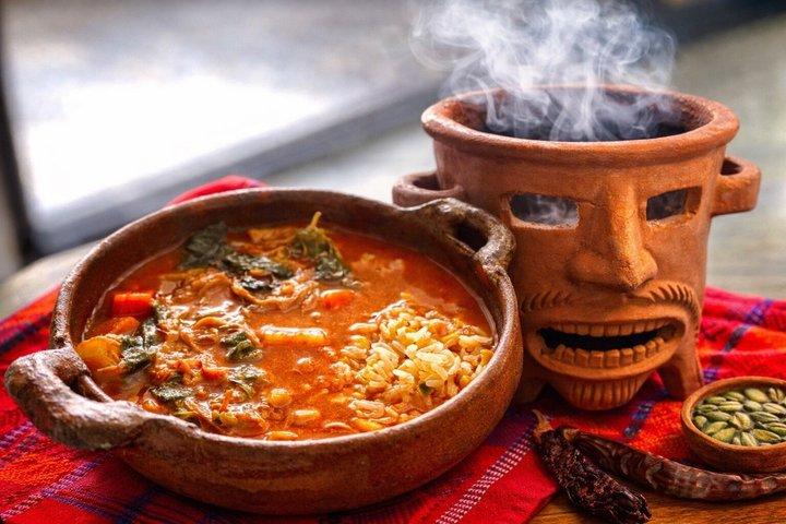 Private MAYAN CUISINE Lesson with Chef in Guatemala City