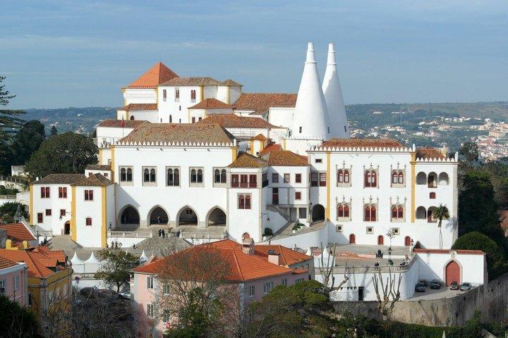 Private Guided Sintra & Cascais Full-Day Tour from Lisbon