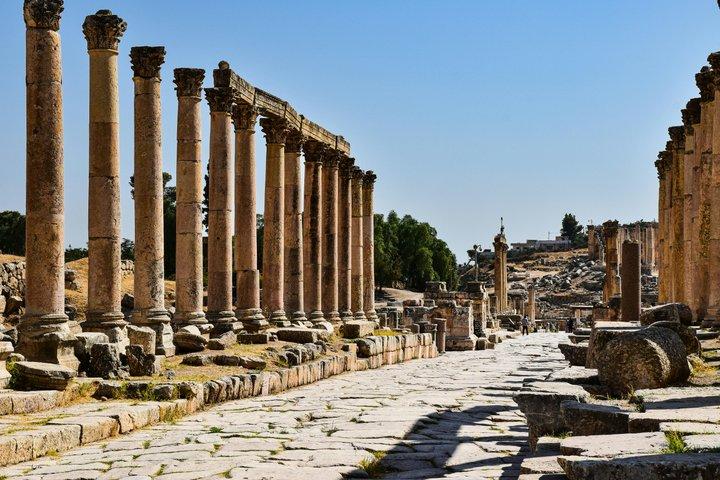 Roman Forum & Palatine Hill Guided Tour with Super Sites