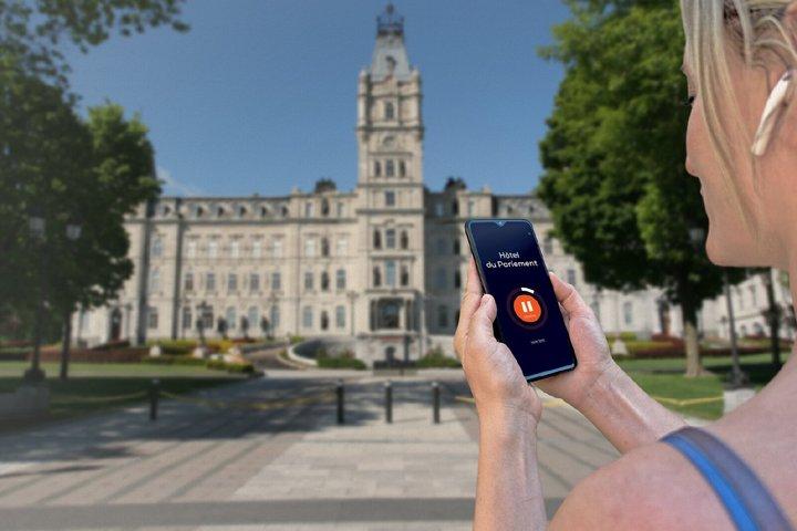 Quebec City Walking Tour 1h45 and 24 Audio Comments