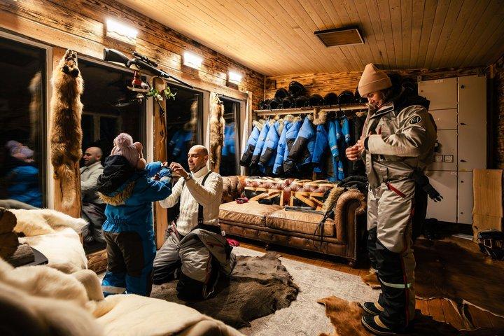 Northern Lights & Haute Cuisine**** Private Igloo Service