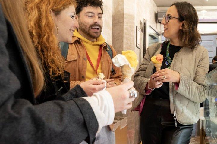 Modena: Discover the Food, Market & City Highlights Tour