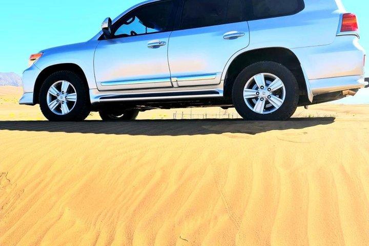 Private Transfer from Al Ain to Muscat Area