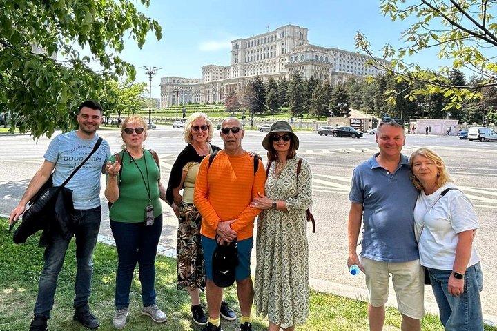 Bucharest: Communism, Revolution & City Highlights Tour