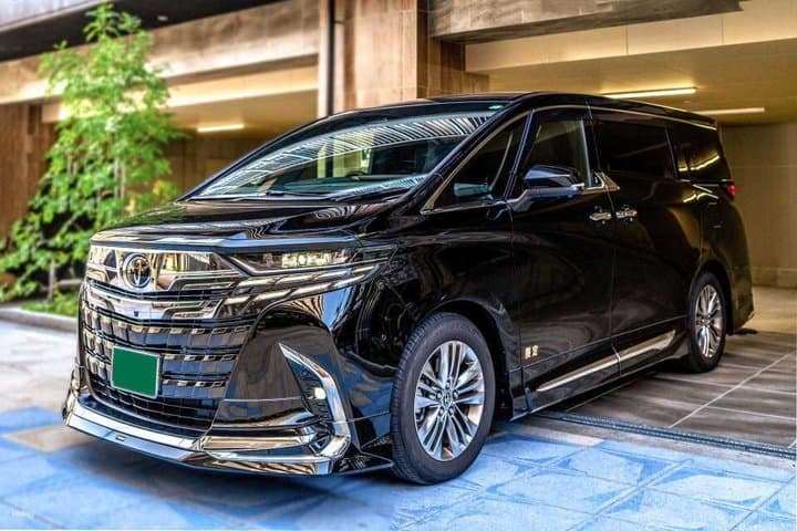 Haneda Airport to Tokyo or Yokohama Cruise Port Private Transfer