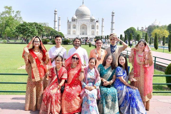 From Agra Private Taj Mahal, Agra Fort and Fatehpur Sikri Tour