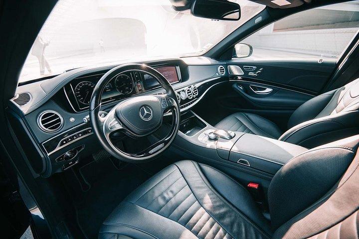 Arrival Transfer from Madrid MAD Airport to Madrid by Luxury Car