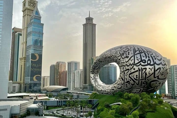 Dubai-Muscat: Private Transfer to/ from Dubai (UAE Cities)