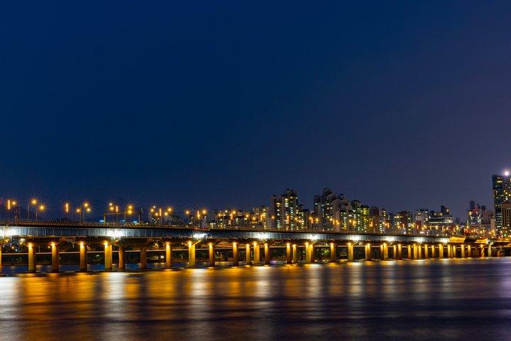 Seoul Night Skyline and Han River Lights Private Tour