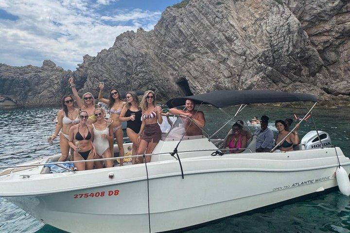 Blue & Green Cave Experience: Drinks, Snorkeling & Šunj Beach