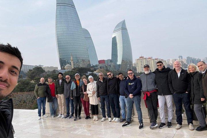 Baku City Tour with Local Guide-Old City, Flame Towers, Boulevard