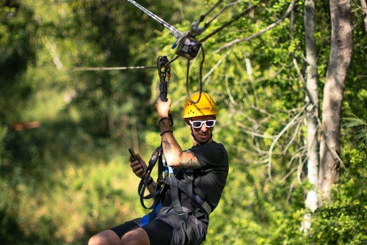 Oahu:6 Zipline Adventure (Optional Waikiki Shuttle for 10am Tour)