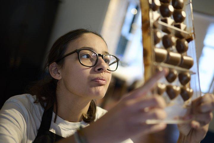 2.5h Praline & Mendiants Chocolate Workshop in Ghent