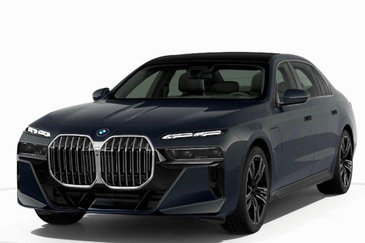 Private Transfer from Shannon Airport to City