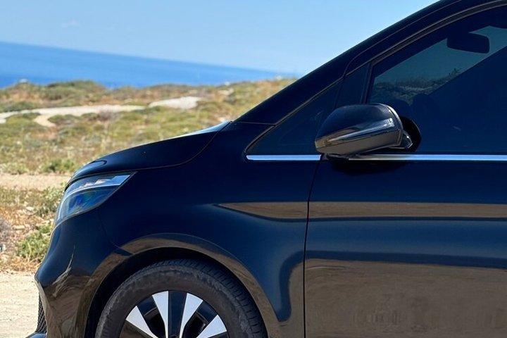 Luxury Private Transfer in Mykonos – Airport Port & Villas