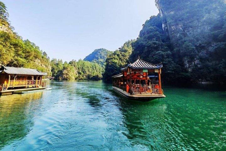 Private 3-Day Tour Combo Package:Zhangjiajie Avatar and Tianmen Mountain and Grand Canyon Glass Bridge