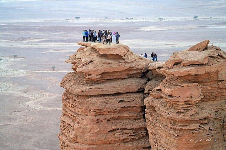Edge of the World and Mystery Bat Cave Tour with Camel Ride