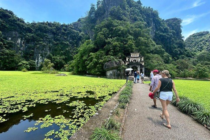 Private Ninh Binh Bich Dong Tam Coc Mua Cave Biking Day Trip