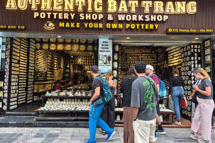 Explore Bat trang village & Ceramics factories with local guide