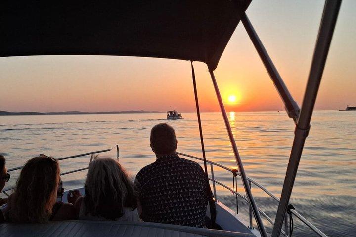 Zadar : Traditional Boat Half Day Island Hopping