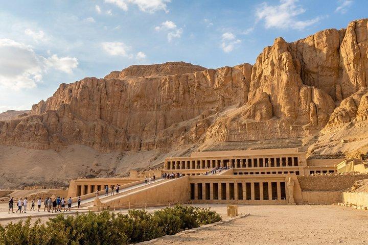 Private Full Day Tour of Luxor West Bank Temples and Tombs