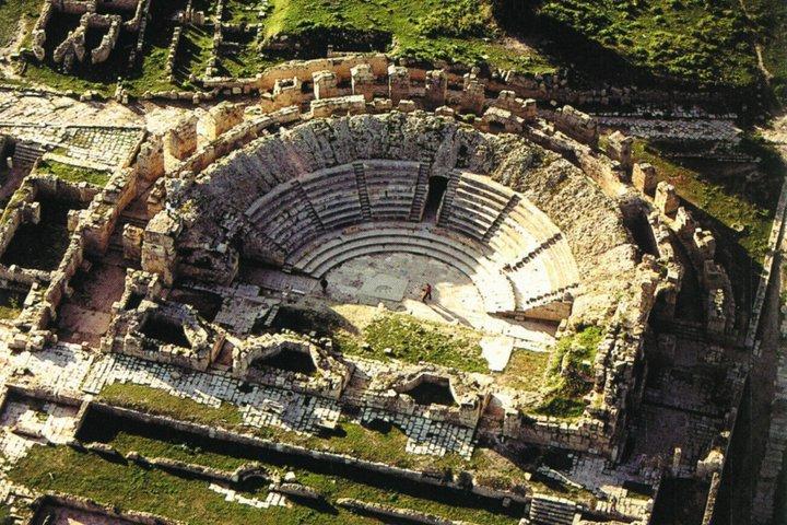 Roman Wonders Private Tour Dougga UNESCO Bulla Regia and Testour