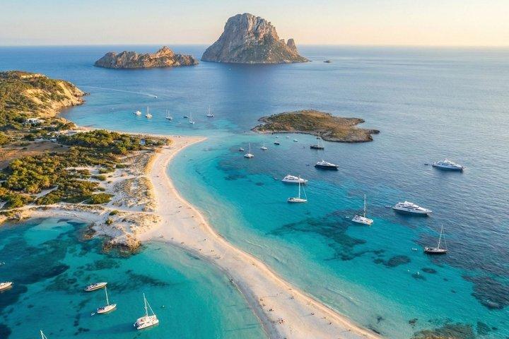 San Antonio: Formentera & Es Vedrà Day Boat Tour with Meals
