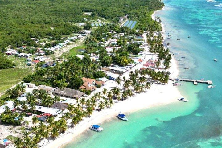 Saona Island, Mano Juan & Canto de la Playa Away from Crowds