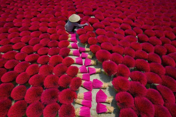 Incense Village, Conical Hat, Lacquer Art, SMALL GROUP From Hanoi