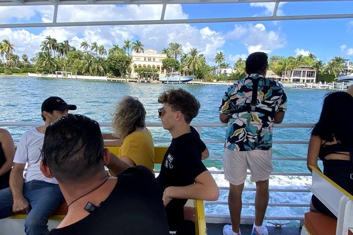 Water Taxi between Bayside Marketplace & South Beach