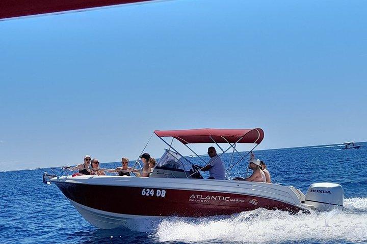 Dubrovnik:Private Boat Beach Tour Elaphiti Islands and Blue cave