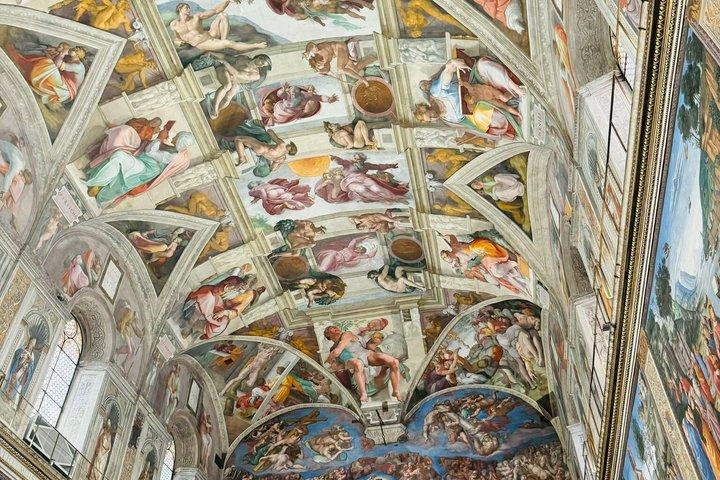Sistine Chapel~Basilica & Vatican Museum Tour with Skip-the-Line