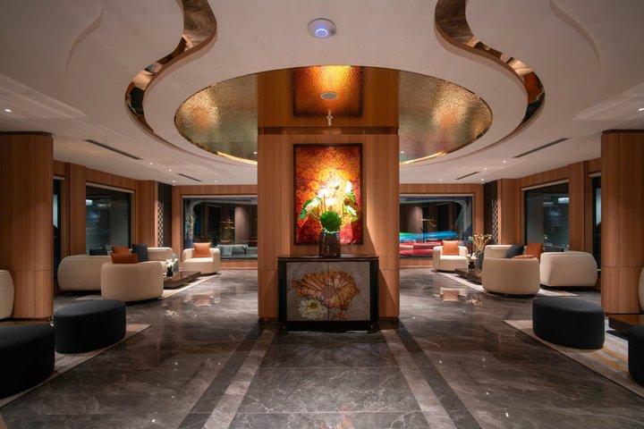 Azura Premium Yacht 2D1N Cruise in Ha Long and Lan Ha Bay
