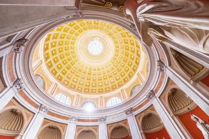 Vatican Museums and Sistine Skip-the-Line Tickets with Dedicated Host