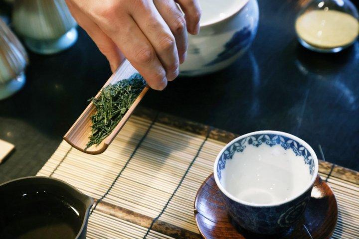 Japanese Tea Tasting & Shochu Experience in Osaka