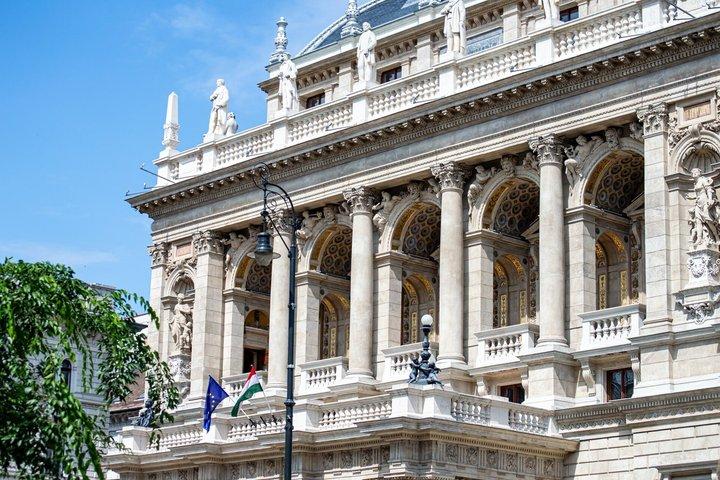 Budapest Art Nouveau Masterpieces and Hidden Gems Walking Tour