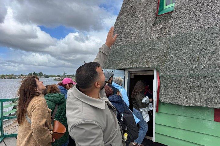 Zaanse Schans and Volendam Private Tour – Clogs, Cheese and More