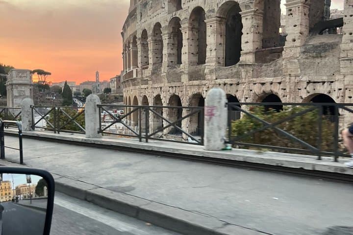 Private Rome Golf Cart Tour with Highlights and Hidden Gems