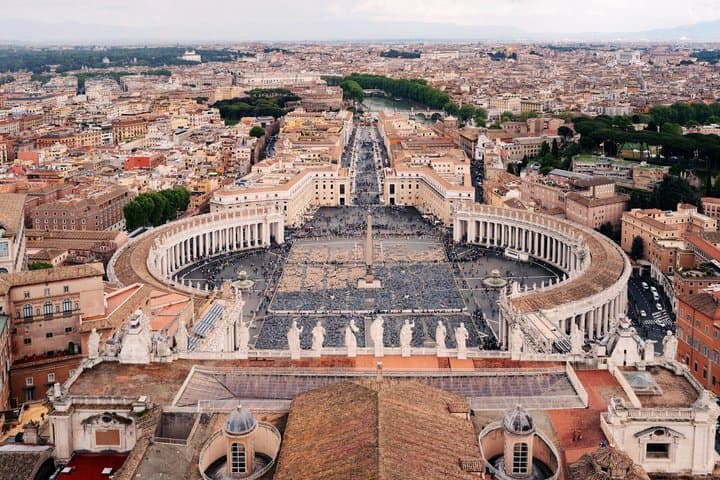 St. Peters Basilica Skip the Line Tickets and Digital Audio Guide