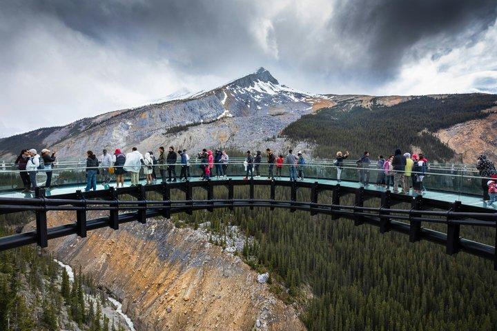 Full-Day Tour Columbia Icefield from Calgary