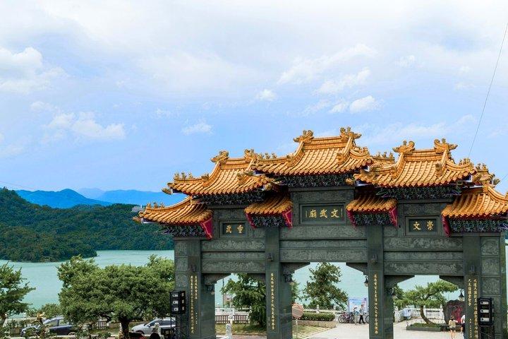 One-Way Transfer Service from Sun Moon Lake to Taipei